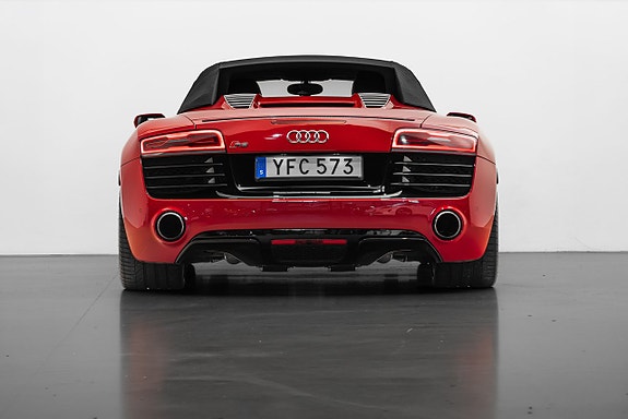 Audi R8 7 of 30