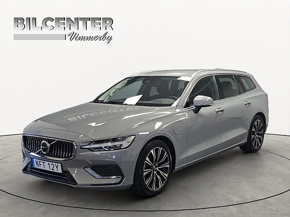 Volvo V60 2 of 20