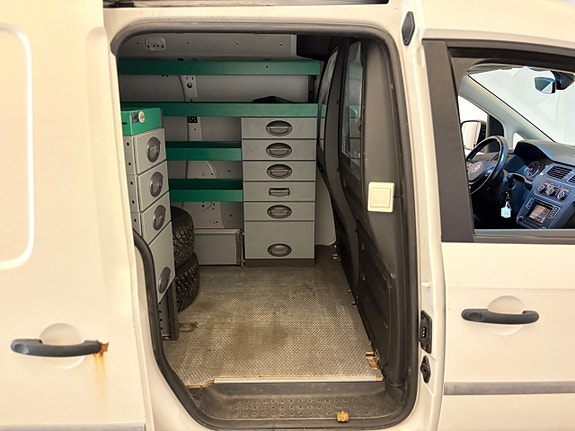 Volkswagen Caddy Maxi 10 of 13