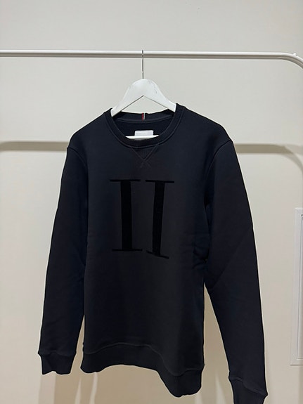 Product image 1 of 8