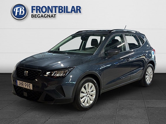 Seat Arona 4 of 23