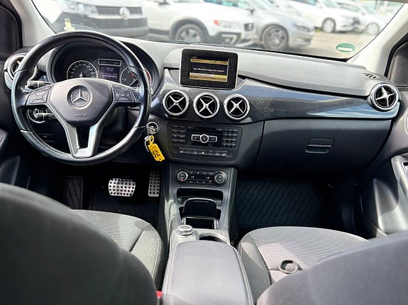 Mercedes-Benz B160 d 3 of 10