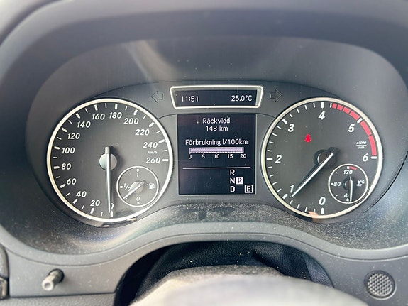 Mercedes-Benz B160 d 4 of 10