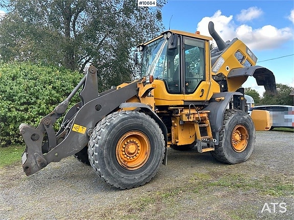 Volvo L90 G Hjullastare med skopa (670,000:- ex moms) 3 of 24