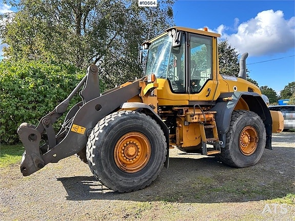 Volvo L90 G Hjullastare med skopa (670,000:- ex moms) 10 of 24