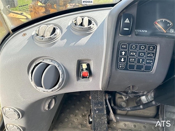Volvo L90 G Hjullastare med skopa (670,000:- ex moms) 21 of 24