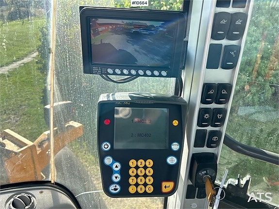 Volvo L90 G Hjullastare med skopa (670,000:- ex moms) 12 of 24