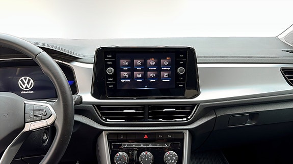 Volkswagen T-Roc 9 of 12