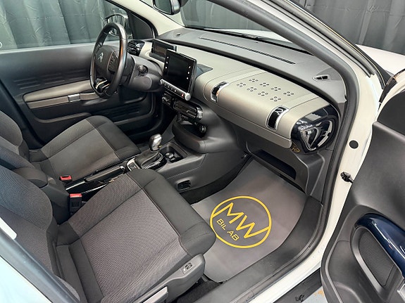 Citroen C4 Cactus 6 of 14