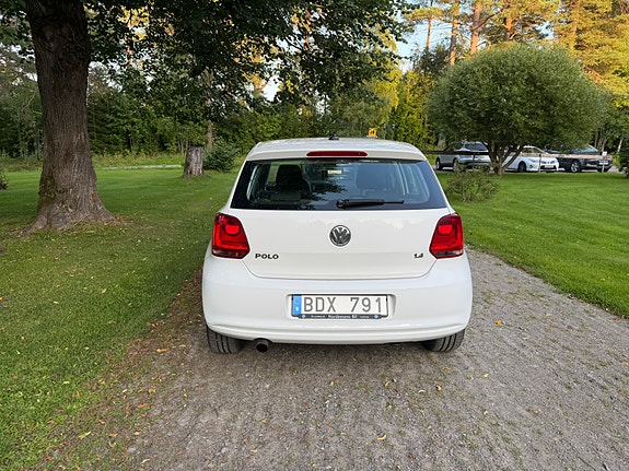 Volkswagen Polo 6 of 12