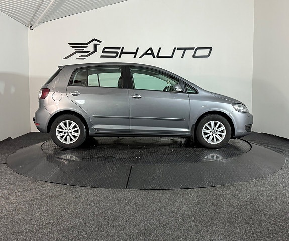 Volkswagen Golf Plus 4 of 16