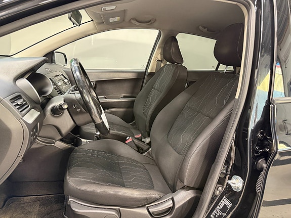 Kia Picanto 9 of 19