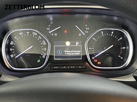 Citroen SpaceTourer 11 of 16