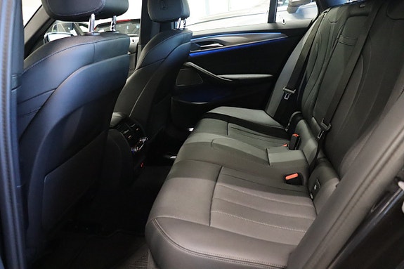 BMW 530e 13 of 30