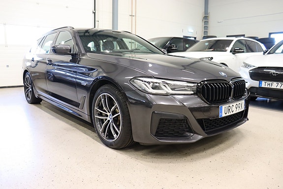 BMW 530e 3 of 30