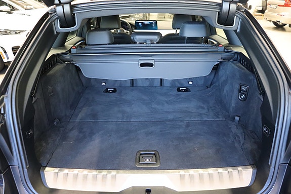 BMW 530e 7 of 30