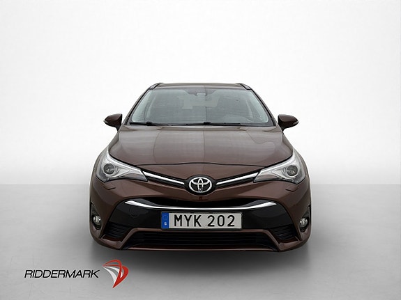 Toyota Avensis 2 of 30
