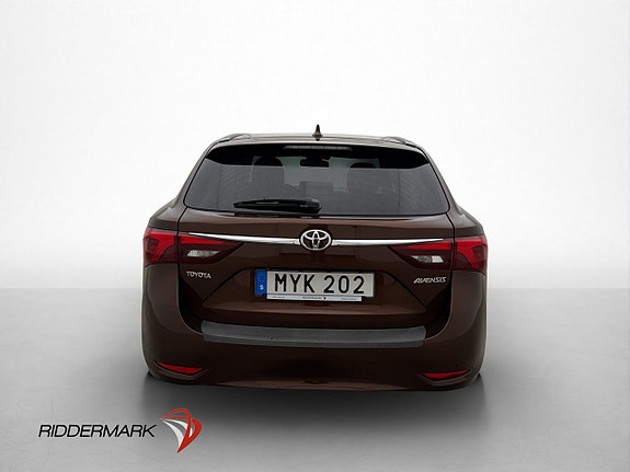 Toyota Avensis 6 of 30