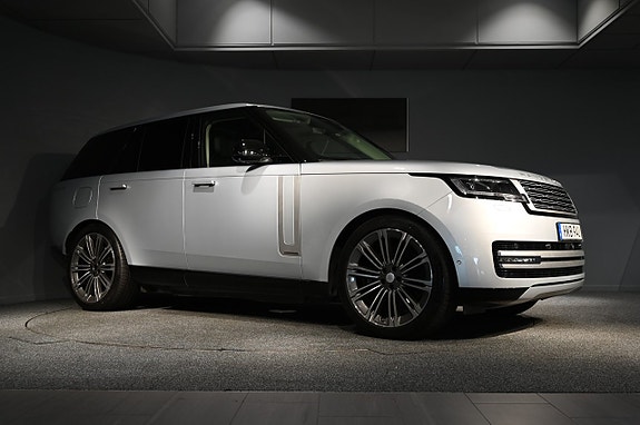Land Rover Range Rover 8 of 24