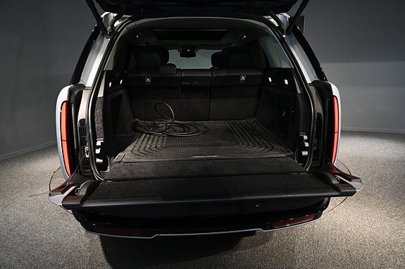 Land Rover Range Rover 21 of 24