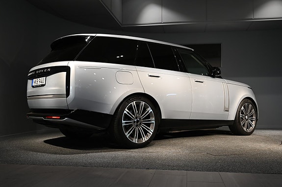 Land Rover Range Rover 6 of 24