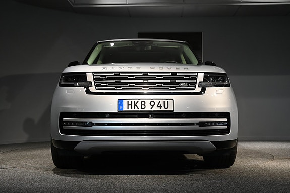 Land Rover Range Rover 9 of 24