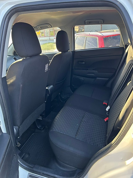 Mitsubishi ASX 3 of 4