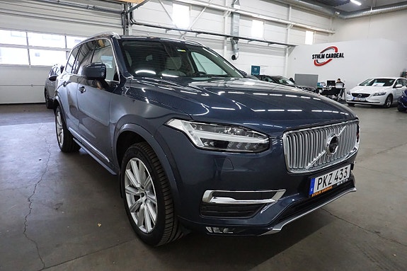 Volvo XC90 5 of 30