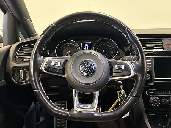 Volkswagen Golf I 13 of 19