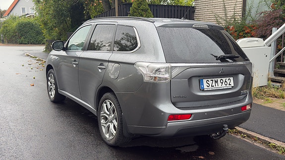 Mitsubishi Outlander 4 of 11