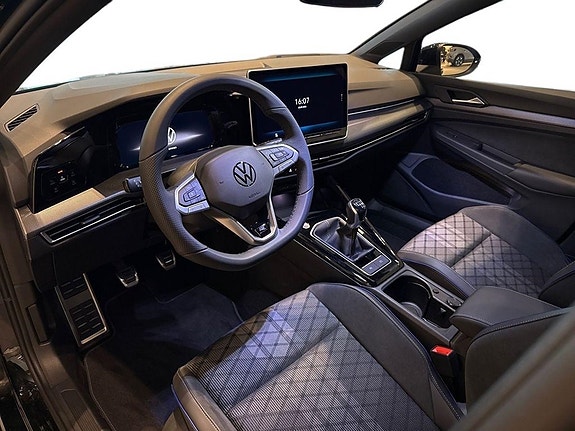 Volkswagen Golf I 9 of 22