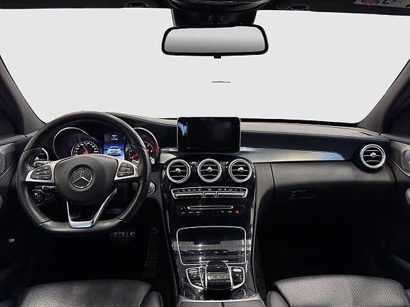 Mercedes-Benz C220 13 of 26