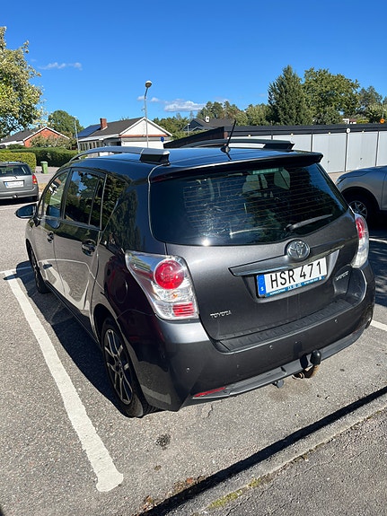 Toyota Verso 4 of 14
