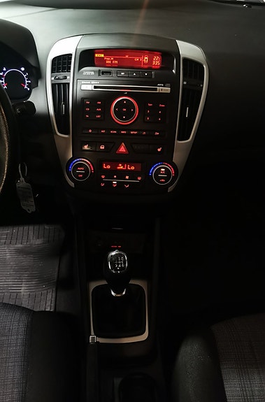 Kia Ceed 13 of 18