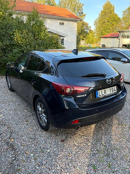 Mazda 3 3 of 12