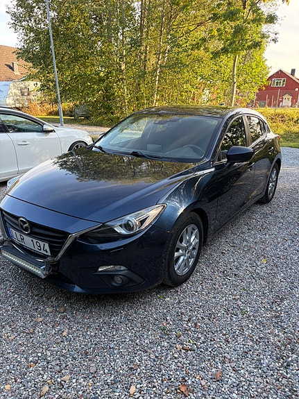 Mazda 3 4 of 12