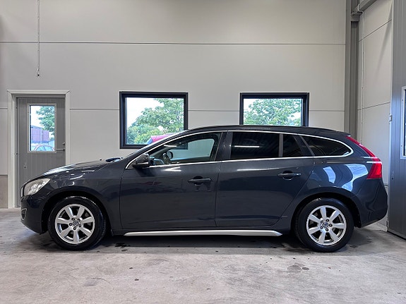 Volvo V60 3 of 18