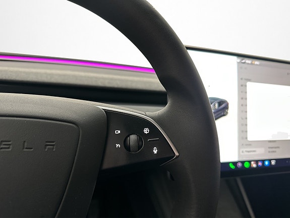 Tesla Model 3 29 of 30