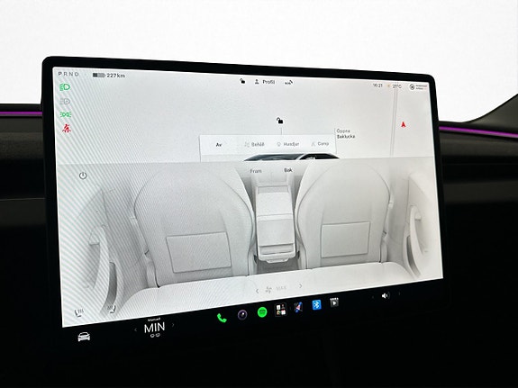 Tesla Model 3 25 of 30