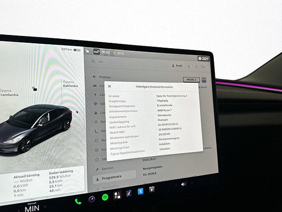 Tesla Model 3 19 of 30