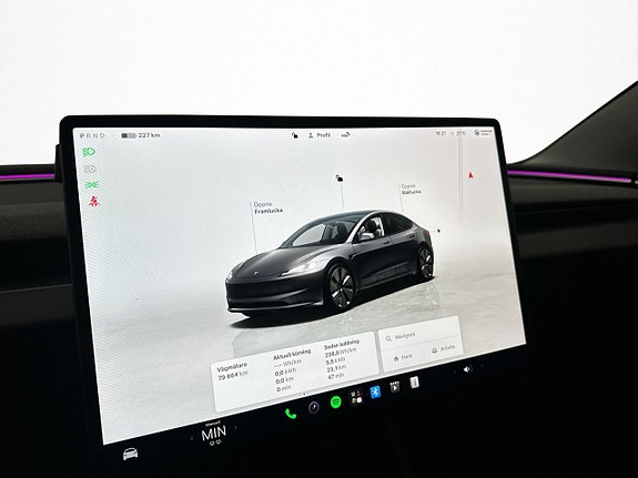 Tesla Model 3 20 of 30