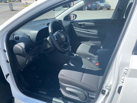 Hyundai i20 5 of 7