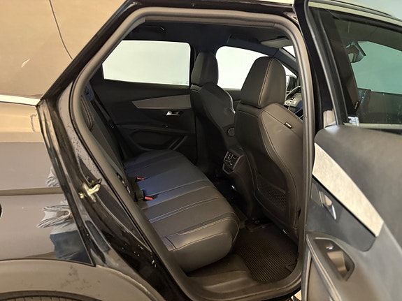 Peugeot 3008 12 of 15