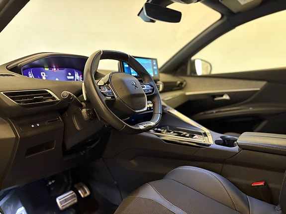 Peugeot 3008 10 of 15