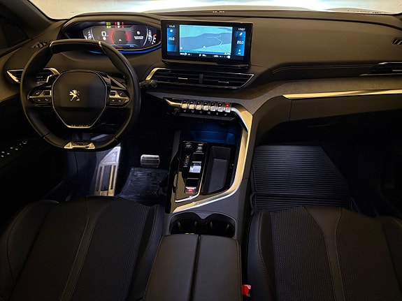 Peugeot 3008 13 of 15