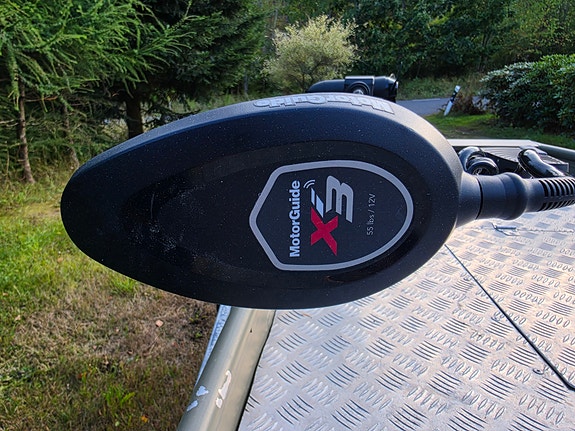 Tracker 12w 9 of 16