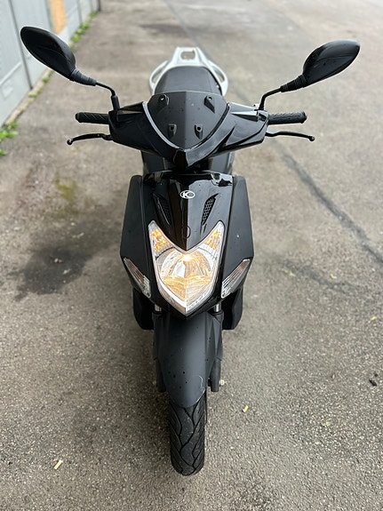 Kymco Agility city 50 3 of 9