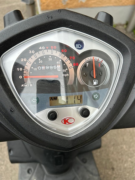Kymco Agility city 50 8 of 9