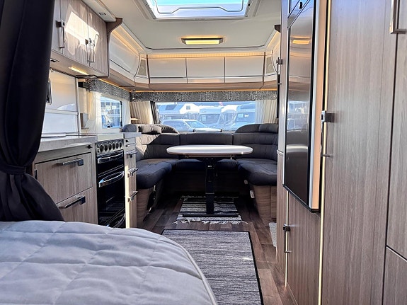 Kabe ROYAL 560 XL KS Dubbelbädd, Tält, Markis, Mover, Solpanel (Förmedling) 10 of 14