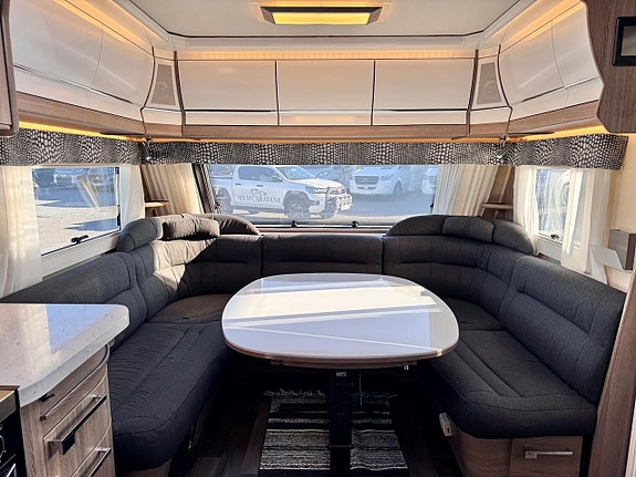 Kabe ROYAL 560 XL KS Dubbelbädd, Tält, Markis, Mover, Solpanel (Förmedling) 12 of 14